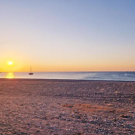 別荘 Lianas Garden House *