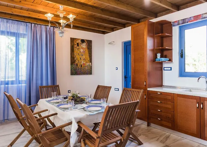 Nyaraló Lianas Garden House