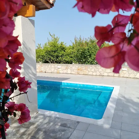 Σπίτι διακοπών Lianas Garden House