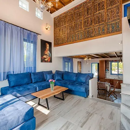 Lianas Garden House Prázdninový dům